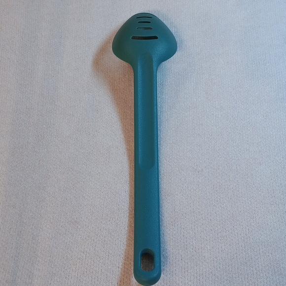 Rachel Ray Perforated Cooking/Serving Spoon - Picture 2 of 16